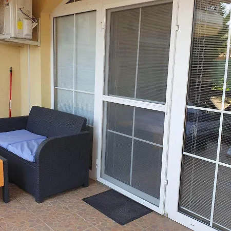 Magyartenger Apartamento *